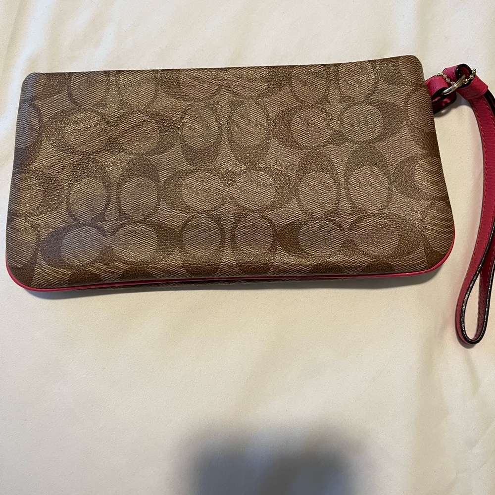 Authentic Coach Crossbody - Picture 5 of 8